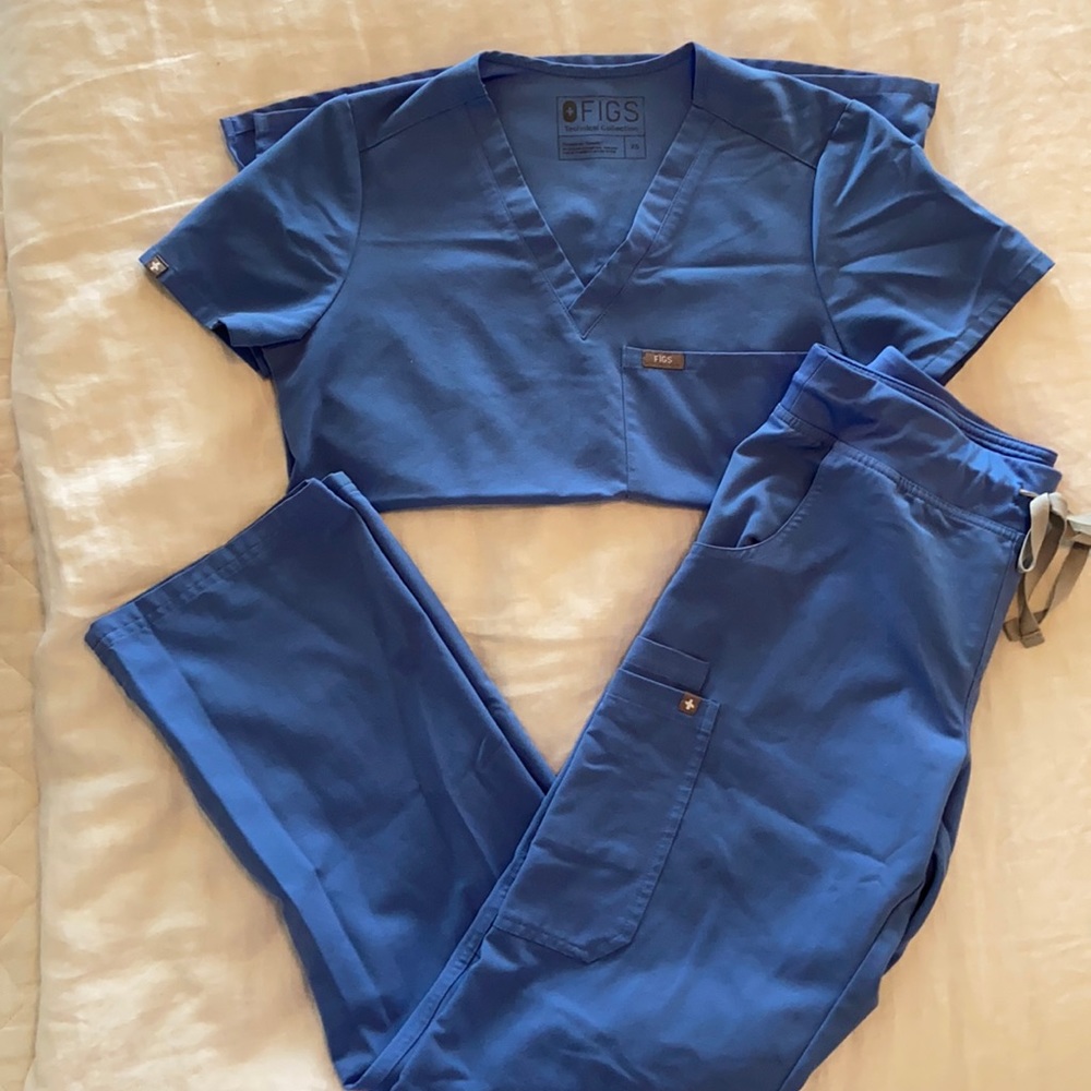 Figs katarina and Livingston scrub set